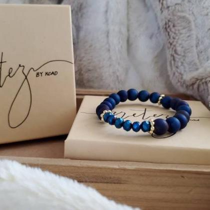 Aretez Metallic Blue Agate Crystal Bead Bracelet..